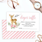 ピンクのフローラ鹿の赤ちゃん女の子シャワーおむつラッフル エンクロージャーカード
