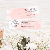 ピンクのブラシストロークジュエリーイヤリング表示 スキニー名刺