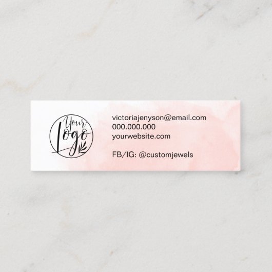 ピンクのブラシストロークジュエリーイヤリング表示 スキニー名刺 (裏面)