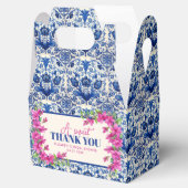 ピンクのブーゲンビリアと青いタイルのウェディングシャワー フェイバーボックス (オープン)