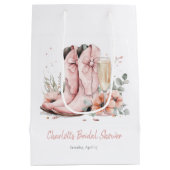 ピンクのブーツとバブルなシャンパングラスの花嫁シャワー ミディアムペーパーバッグ (裏面)