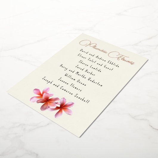 ピンクのプルメリアフラワーズゲストリストフォイルのシーティングカード 箔招待状 (回転した状態)