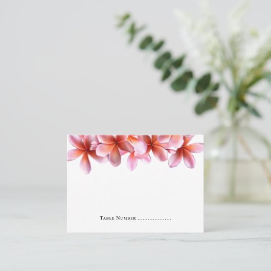 ピンクのプルメリア空白のホワイトエスコートのテーブル番号 プレイスカード (スタンド正面)