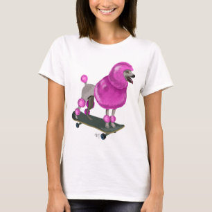 ピンクのプードルおよびスケートボード Tシャツ