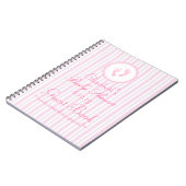 ピンクのベビーの足跡のベビーシャワーの来客名簿 ノートブック (左側)