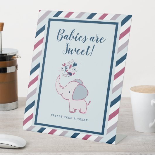 ピンクのベビーは甘い象の赤ちゃんシャワートリート 台座サイン (インサイチュ)
