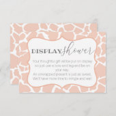 ピンクのベビーガールのキリン表示シャワー エンクロージャーカード (正面/裏面)