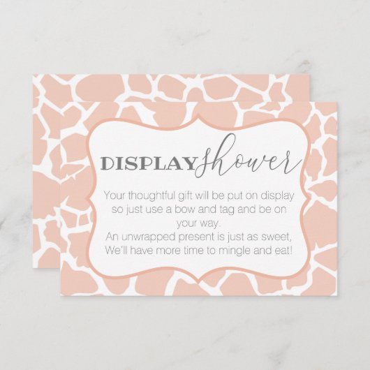 ピンクのベビーガールのキリン表示シャワー エンクロージャーカード (正面/裏面)