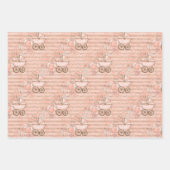 ピンクのベビーガールキャリッジと玩具 ラッピングペーパーシート (正面)