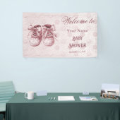 ピンクのベビーシューズ赤ちゃんシャワーへようこそ 横断幕 (トレードショー)