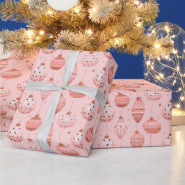 ピンクのホリデーオーナメント クリスマス ラッピングペーパー
