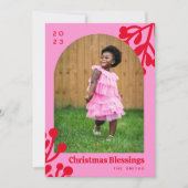 ピンクのホリーベリーのクリスマスフォトアーチ シーズンカード (正面)