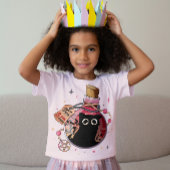 ピンクのポーションに閉じ込められたかわいい邪悪な猫のボトル Tシャツ