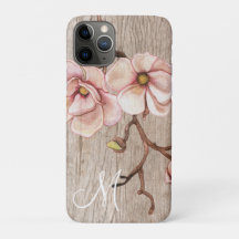 ピンクのマグノリアスと熟成された木材モノグラム