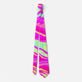 ピンクのマゼンタミントグリーンとイエローの渦巻き ネクタイ (裏面)