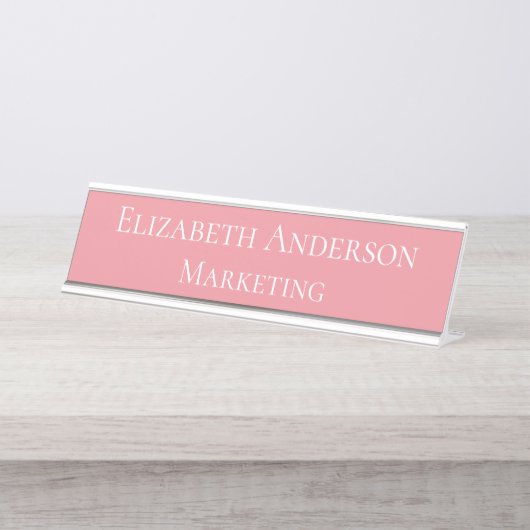 ピンクのマーケティングマネージャ デスクネームプレート (正面)
