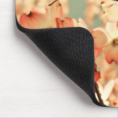 ピンクのミズキの花 マウスパッド (コーナー)