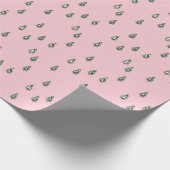 ピンクのミニマルなクリスマスツリー冬の森 ラッピングペーパー (角)