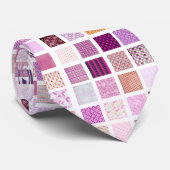 ピンクのモザイク模様 ネクタイ (ロール)