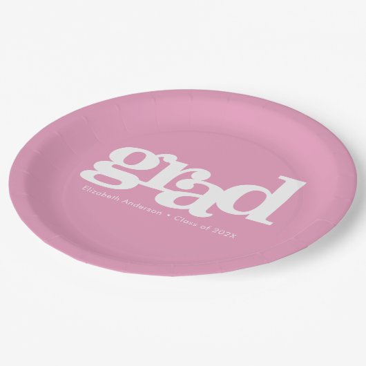 ピンクのモダン卒業はっきりしたシンプルタイポグラフィ名 ペーパープレート (アングル)
