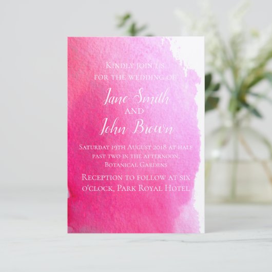 ピンクのモダン水結婚色の芸術 招待状 (スタンド正面)