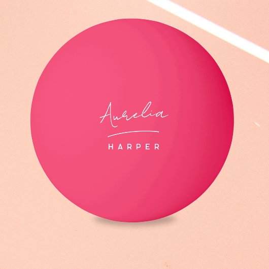 ピンクのモノグラムパーソナライズされた名 卓球ボール