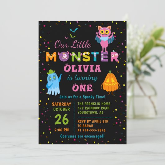 ピンクのモンスターハロウィーンの衣装の誕生日パーティー 招待状 (スタンド正面)