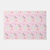 ピンクのユニコーン魔法の王女のガーリー誕生日の子供 ドアマット (正面)