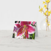 ピンクのユリのピンクのフローラピンクの花の熱帯花 カード (黄色い花)