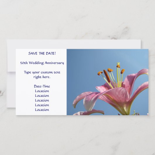 ピンクのユリの花と青空のSAVE THE DATEカード セーブザデート (正面)
