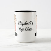 ピンクのヨガクラスの可愛い女パーソナライズされたの子 ツートーンマグカップ (中央)