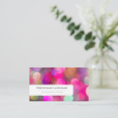 ピンクのライトきらめく《写真》ぼけ味特殊イベント管理者 名刺 (スタンド正面)