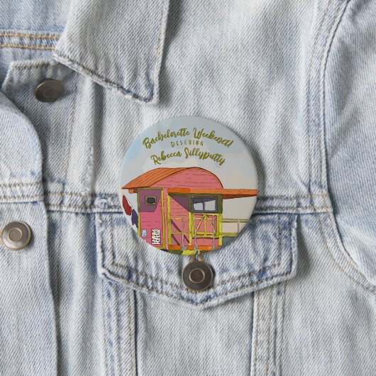 ピンクのライフガードのような雰囲気のバチェロレッテウィークエンド 缶バッジ (インサイチュ)