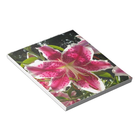 ピンクのライリピンクの熱帯花ピンクのフローラ ノートパッド (アングル)