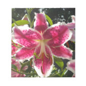 ピンクのライリピンクの熱帯花ピンクのフローラ ノートパッド (正面)