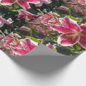 ピンクのライリピンクの熱帯花ピンクのフローラ ラッピングペーパー (角)