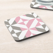 ピンクのラズベリーとシルバージオメトリックジグザグザグ コースター (左側)