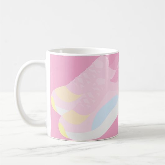 ピンクのランニングシューズ コーヒーマグカップ (左)