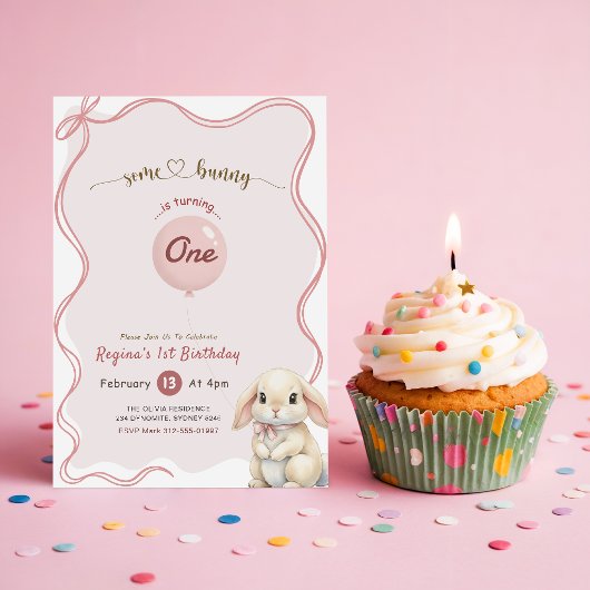 ピンクのリボンが可愛いうさぎの1歳の誕生日 招待状
