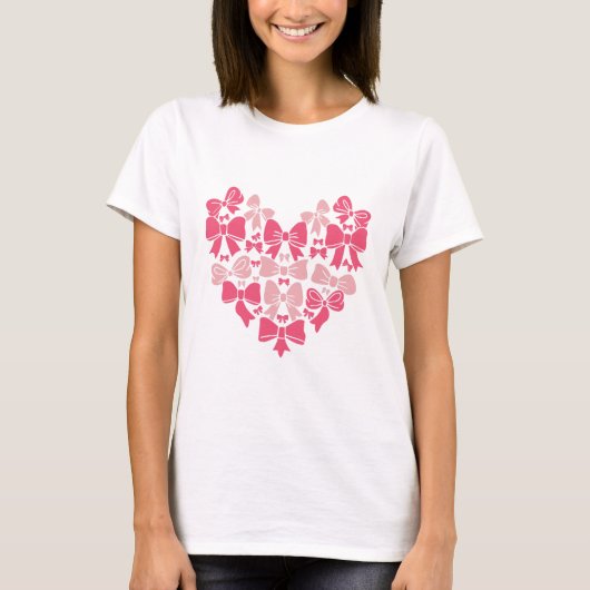 ピンクのリボンハートのかわいいデザイン Tシャツ (正面)