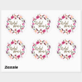 ピンクのリースフローラブライダルシャワーの好意ステッカー ラウンドシール (シート)