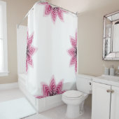 ピンクのレインボーロータスの花 シャワーカーテン (インサイチュ)