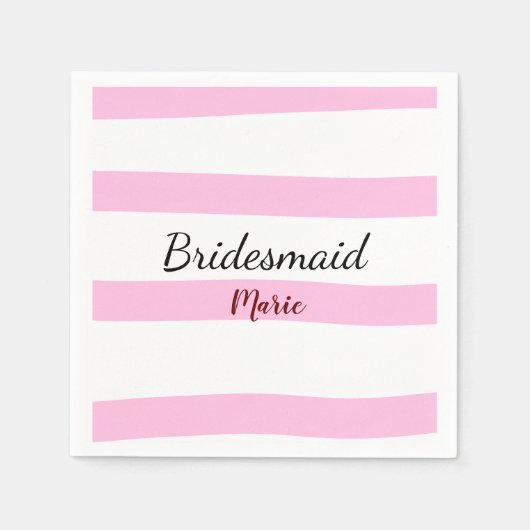 ピンクのレトロなストリペあなたの名前を追加カスタムbridesmaid スタンダードカクテルナプキン (正面)