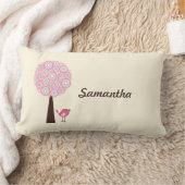 ピンクのレトロの木のパーソナライズな枕 ランバークッション (ブランケット)
