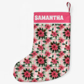 ピンクのレトロクリスマスフローラプレイドメリークリスマス スモールクリスマスストッキング (裏面)