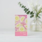 ピンクのレモネードの名刺のピンクの垂直 名刺 (スタンド正面)