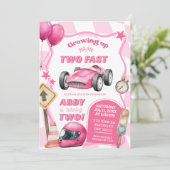 ピンクのレーシングカー 2歳の誕生日おめでとう 招待状 (スタンド正面)