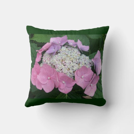 ピンクのレース帽あじさい花 – 枕 (裏面)