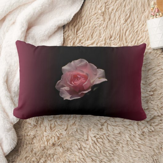 ピンクのローズダークさくらんぼ赤の背グラデーション景 ランバークッション (ブランケット)