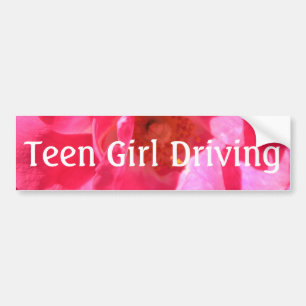 ピンクのローズ女10代の子駆動バンパーステッカー バンパーステッカー